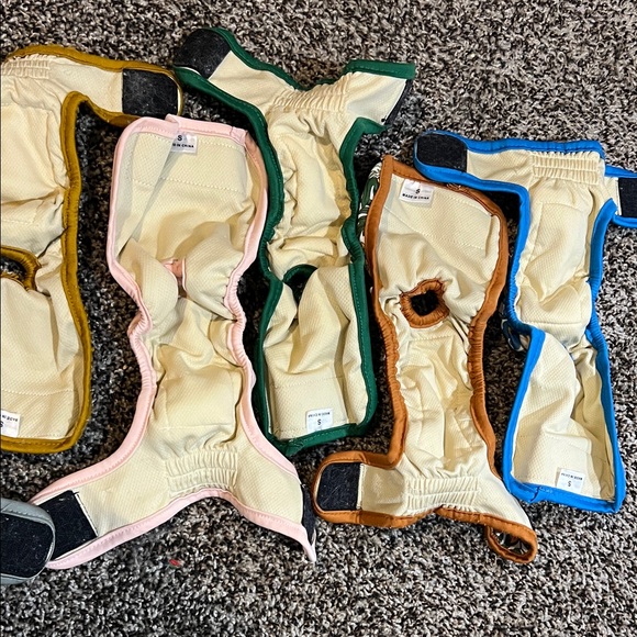 Reusable washable dog diapers - Picture 4 of 4